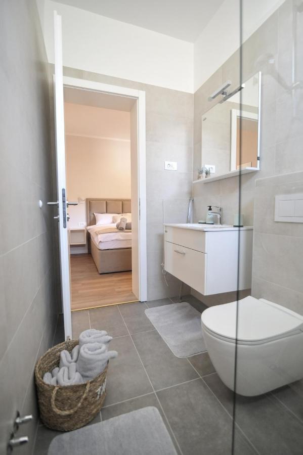 Vila Tony'S House With Private Pool, Garden And Parking Zadar Exteriér fotografie